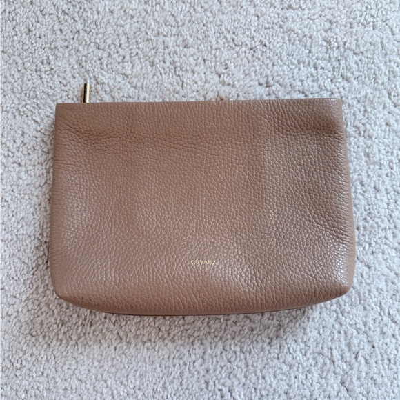 Cuyana mini zippered pouch - Picture 7 of 14